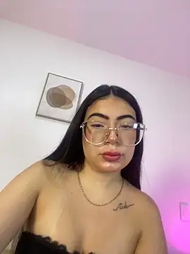 Snapshot of Mia_222 chatting on 06.04.26 Mia 222 online show from 06.04.26