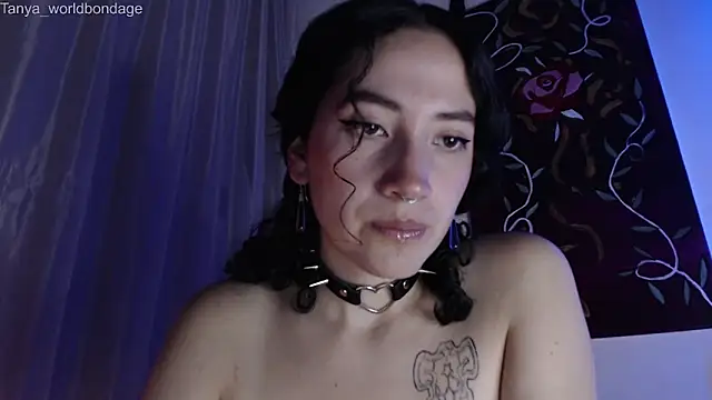 Snapshot of Tanya_WorldBondage chatting on 10.22.25 Tanya WorldBondage online show from 10.22.25