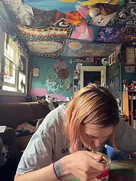 Snapshot of Esteem369 chatting on 04.02.26 Esteem369 online show from 04.02.26