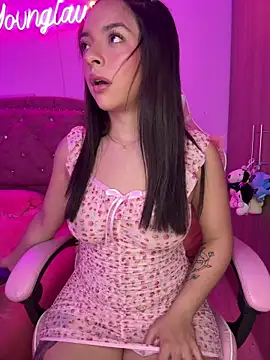 Snapshot of YovngBaby chatting on 03.07.26 YovngBaby online show from 03.07.26