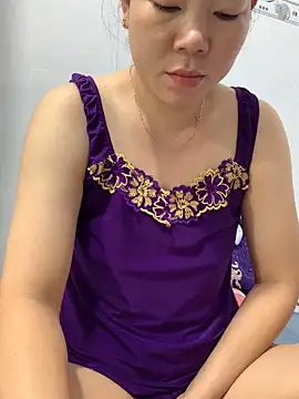 Snapshot of Baby-bigtits chatting on 02.19.25 Baby-bigtits online show from 02.19.25