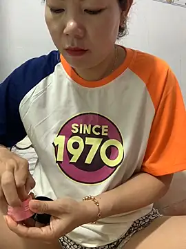 Baby-bigtits online show from 11.06.25