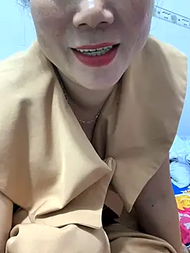 Baby-bigtits online show from 12.16.25