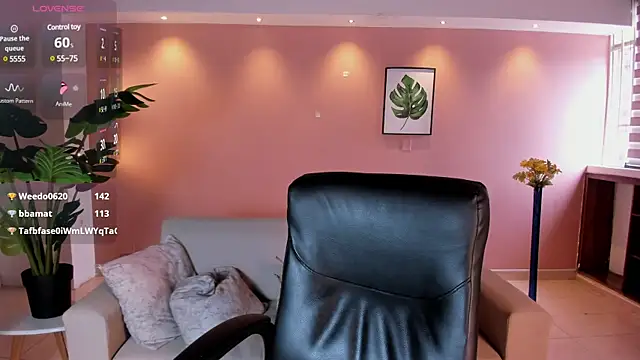 IsabellaaJoness online show from 02.11.25