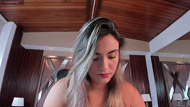 Snapshot of IsabellaaJoness chatting on 05.29.26 IsabellaaJoness online show from 05.29.26
