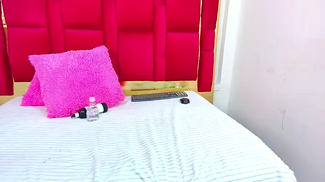 CoralHarrinson online show from 03.22.25