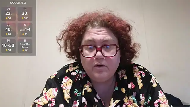 Snapshot of EmberCum chatting on 01.02.25 EmberCum online show from 01.02.25