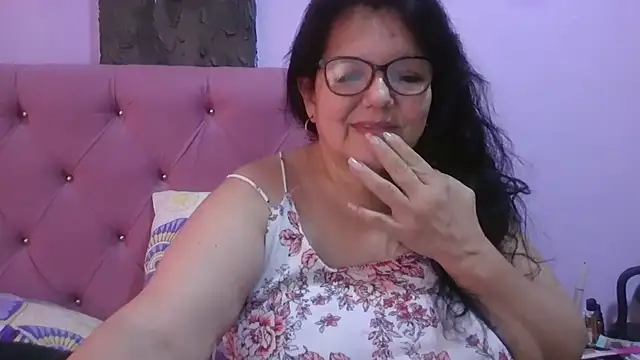 kassandra02 online show from 07.06.26