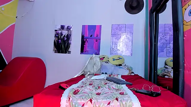 Snapshot of Laizasamantha2 chatting on 01.10.25 Laizasamantha2 online show from 01.10.25