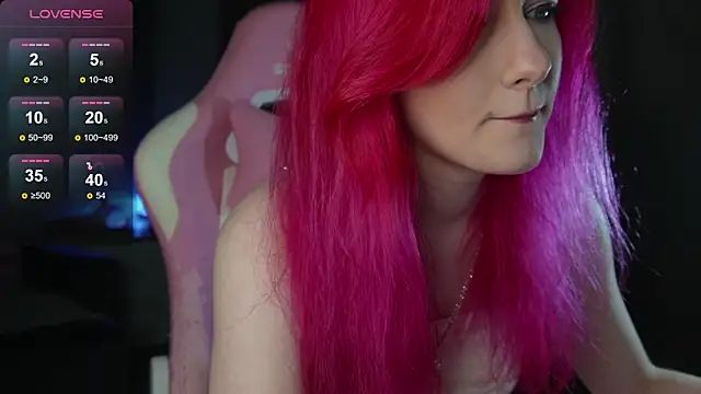 Snapshot of joyhannahh chatting on 12.04.25 joyhannahh online show from 12.04.25