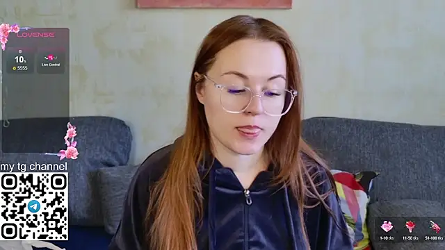 Snapshot of Lila_Pitt chatting on 03.02.25 Lila Pitt online show from 03.02.25