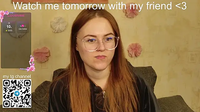 Snapshot of Lila_Pitt chatting on 03.20.25 Lila Pitt online show from 03.20.25