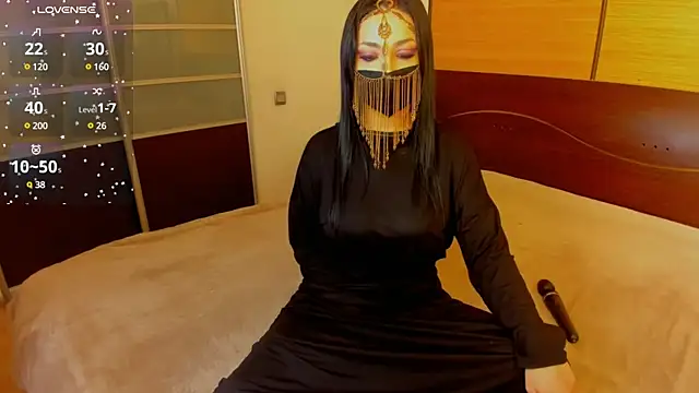 habibi moon online show from 02.12.25