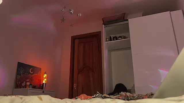 Snapshot of OohBunny chatting on 01.13.26 OohBunny online show from 01.13.26