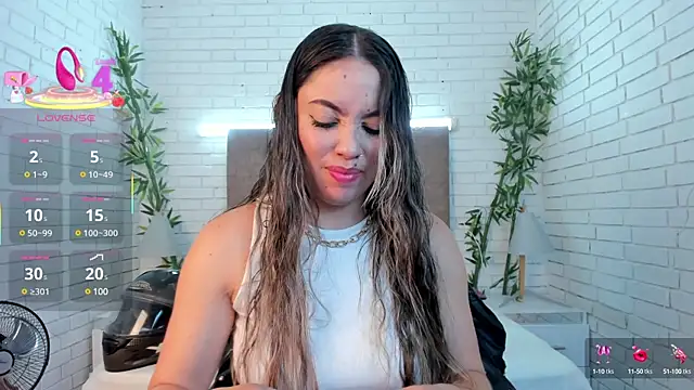 Alessia Taylorr online show from 03.19.25