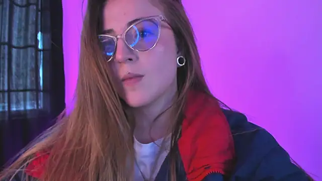 Snapshot of tekila__ chatting on 12.23.24 tekila online show from 12.23.24