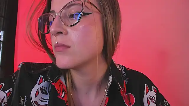 Snapshot of tekila__ chatting on 12.28.24 tekila online show from 12.28.24