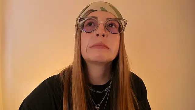 Snapshot of tekila__ chatting on 01.09.25 tekila online show from 01.09.25