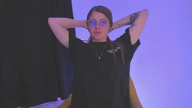 Snapshot of tekila__ chatting on 03.01.25 tekila online show from 03.01.25