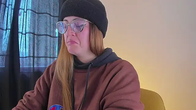 Snapshot of tekila__ chatting on 03.17.25 tekila online show from 03.17.25