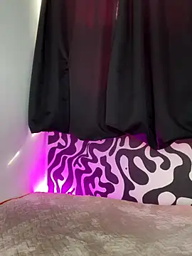 Snapshot of tekila__ chatting on 09.25.25 tekila online show from 09.25.25