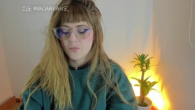 Snapshot of tekila__ chatting on 02.28.26 tekila online show from 02.28.26