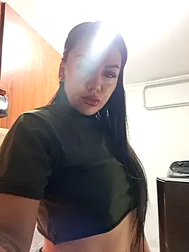 katherineFostel online show from 06.06.26