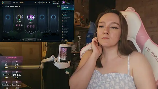 MoonlishSiren online show from 06.13.26