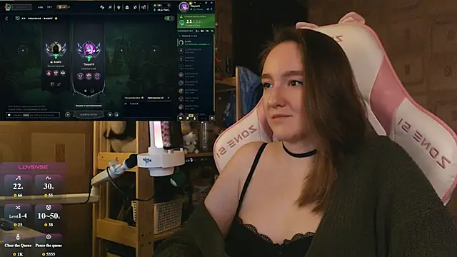 MoonlishSiren online show from 06.18.26