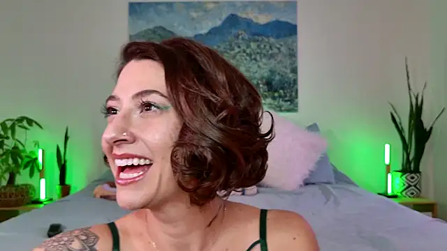 Snapshot of OutdoorXventure chatting on 12.22.24 OutdoorXventure online show from 12.22.24