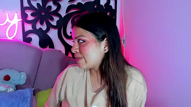 Snapshot of your_little_naughty1 chatting on 12.28.24 your little naughty1 online show from 12.28.24