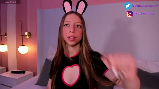 gabi bunny online show from 02.28.25