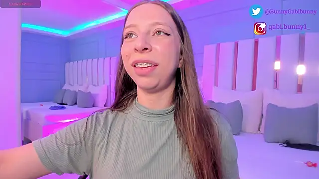 gabi bunny online show from 09.10.25