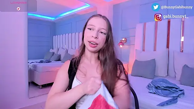 gabi bunny online show from 06.23.26