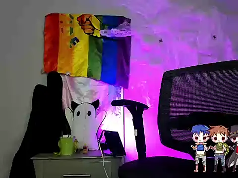 Charlotte Joestar online show from 10.15.25