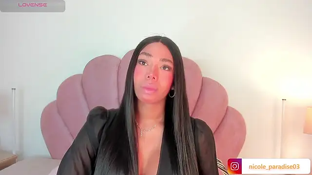 Nicole Paradise online show from 07.15.26