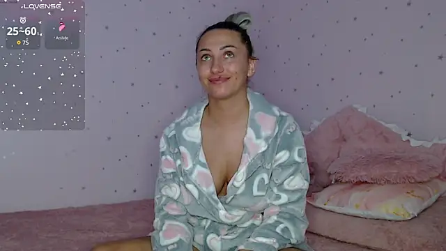 DeeaFUN25 online show from 11.26.25