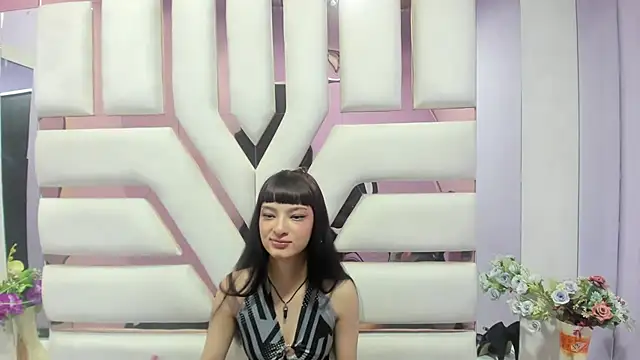 Snapshot of Aurora_18 chatting on 12.09.24 Aurora 18 online show from 12.09.24