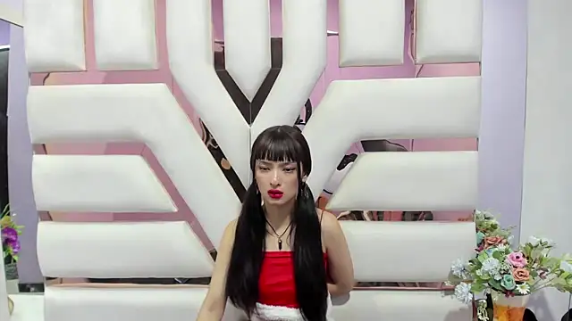 Snapshot of Aurora_18 chatting on 12.14.24 Aurora 18 online show from 12.14.24