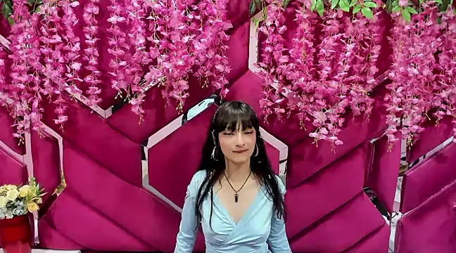 Snapshot of Aurora_18 chatting on 02.08.25 Aurora 18 online show from 02.08.25