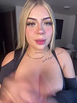 MiaWhitePink  online show from 02.07.26