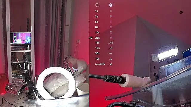 Snapshot of Sexydoll112 chatting on 02.11.25 Sexydoll112 online show from 02.11.25