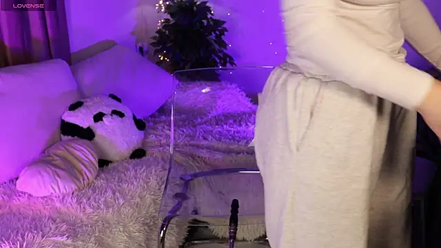 Snapshot of Sexydoll112 chatting on 03.08.25 Sexydoll112 online show from 03.08.25