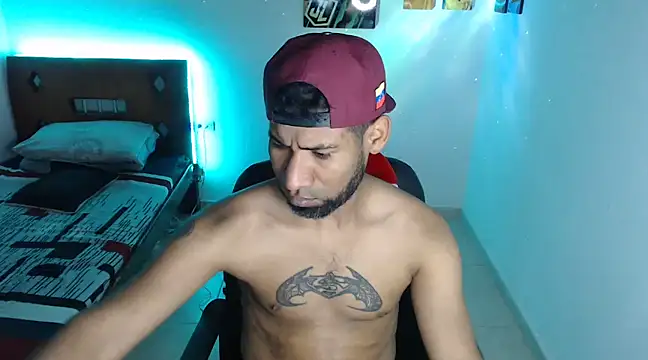 Enriblack92 online show from 12.27.24