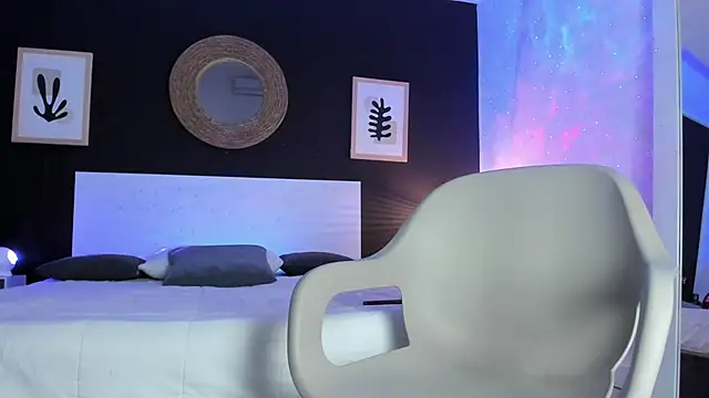 VioletPaket online show from 12.27.24