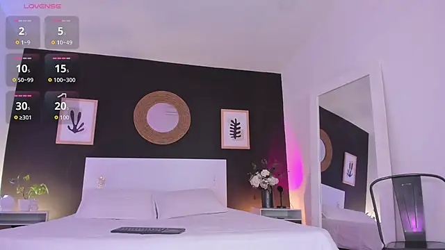 VioletPaket online show from 07.10.26