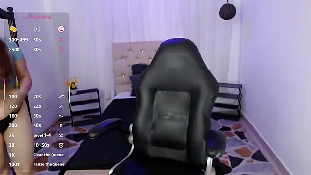lilyponce  online show from 07.01.26