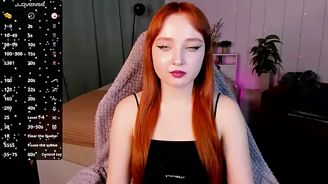 Snapshot of Emma_Chery chatting on 02.27.25 Emma Chery online show from 02.27.25