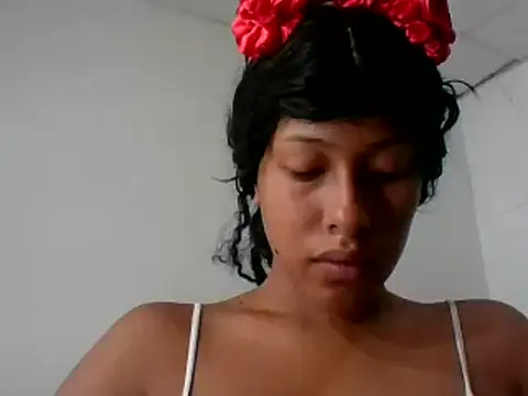 Kitra New online show from 03.07.25