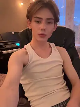 Ohnosashaa online show from 10.13.25